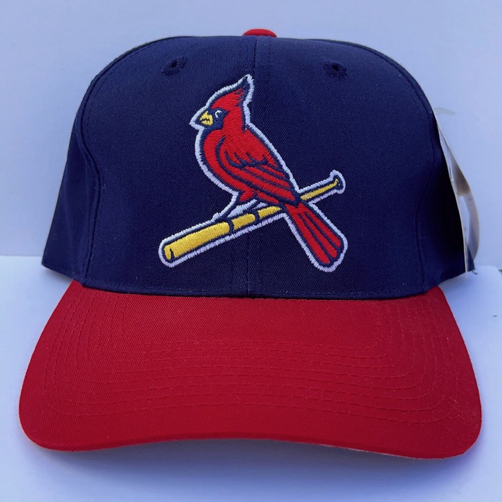 St. Louis Cardinals Adjustable Baseball Hat